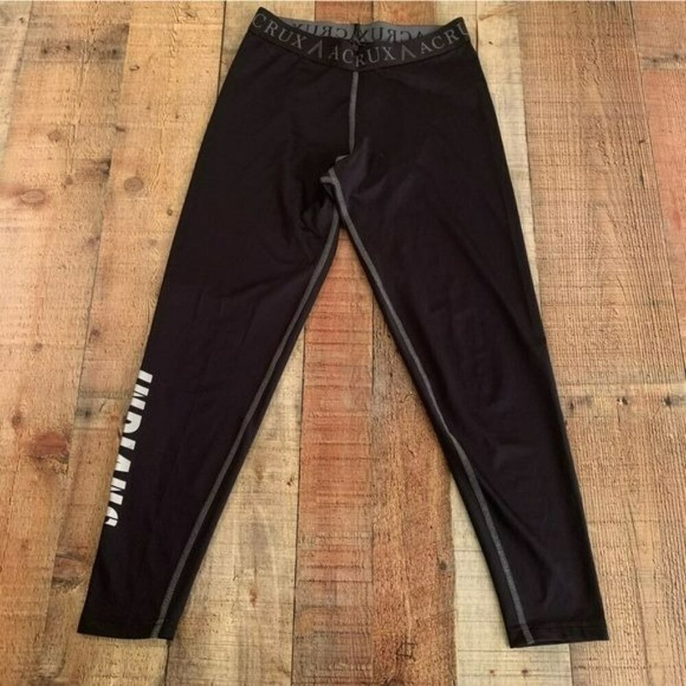A crux Indian kids size medium leggings in black and gray